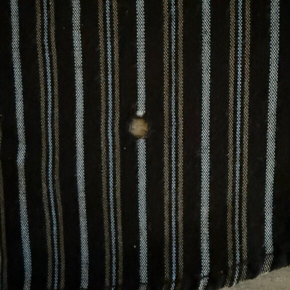 Van Heusen Men's XL 17-17 1/2 Black Striped Short Sleeve Button Down Shirt - Picture 4 of 4